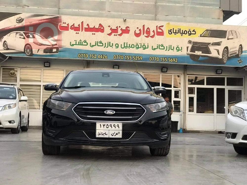 Ford Taurus